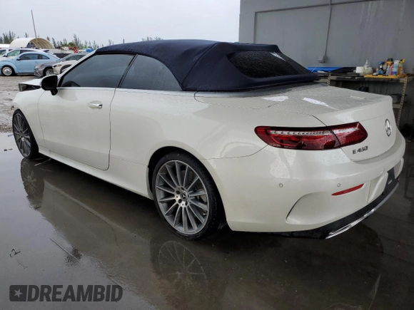 2021 Mercedes-Benz E 450 with VIN W1K1K5JB5MF164686, listed as a Copart auction lot 71977664 with 10,399 mi miles and Salvage title. Bid and sale history available at DreamBid. Image 2.