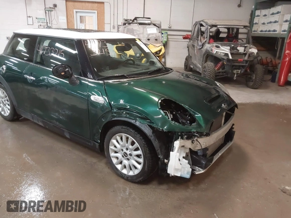 2015 MINI Hardtop S z VIN WMWXP7C57F2A39384, wystawiony jako IAAI lot #41733215 z przebiegiem 60 750 mil mil oraz . Historia ofert i sprzedaży dostępna na DreamBid. Obrazek 6.