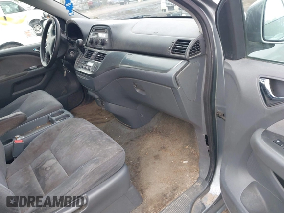 2007 Honda Odyssey EX with VIN 5FNRL38487B018720, listed as a IAAI auction lot 42041940 with 388,509 mi miles and . Bid and sale history available at DreamBid. Image 5.