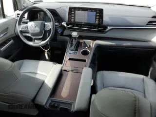 2022 Toyota Sienna XLE with VIN 5TDJRKEC8NS128404, listed as a Copart auction lot 54226825 with 44,459 mi miles and Salvage Title. Bid and sale history available at carsss.com. Image 8.