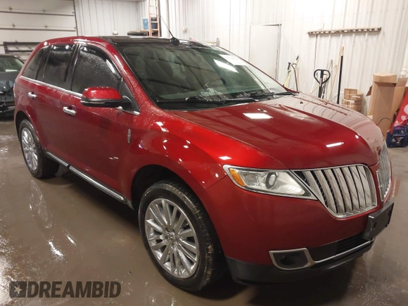 2014 Lincoln MKX z VIN 2LMDJ8JK7EBL00900, wystawiony jako IAAI lot #41714762 z przebiegiem 129 870 mil mil oraz . Historia ofert i sprzedaży dostępna na DreamBid. Obrazek 1.