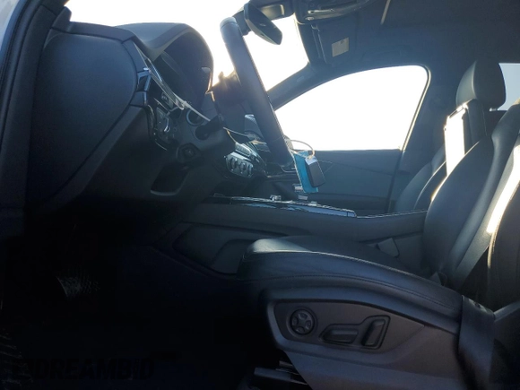 2018 Audi Q7 Premium Plus with VIN WA1LAAF70JD015073, listed as a Copart auction lot 63187185 with 86,353 mi miles and Salvage title. Bid and sale history available at DreamBid. Image 7.