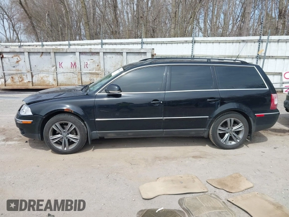 2005 Volkswagen Passat GLS z VIN WVWCE63B15E131558, wystawiony jako IAAI lot #42069590 z przebiegiem 241 886 mil mil oraz . Historia ofert i sprzedaży dostępna na DreamBid. Obrazek 14.