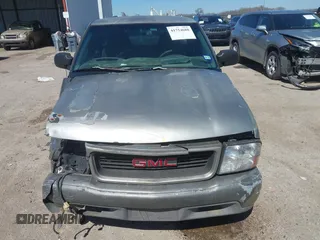2001 GMC Sonoma SLS 1SG z VIN 1GTCS19W218143006, wystawiony jako IAAI lot #41754688 z przebiegiem 159 375 mil mil oraz . Historia ofert i sprzedaży dostępna na DreamBid. Obrazek 12.