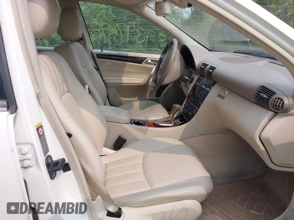 2007 Mercedes-Benz C 280 Luxury with VIN WDBRF92H97F885205, listed as a IAAI auction lot 41307476 with 122,203 mi miles and . Bid and sale history available at DreamBid. Image 5.