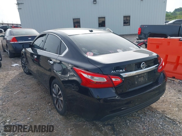 2016 Nissan Altima SR with VIN 1N4AL3AP5GC162973, listed as a IAAI auction lot 42110642 with 231,790 mi miles and . Bid and sale history available at DreamBid. Image 3.