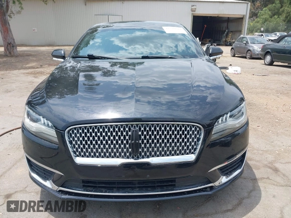 2017 Lincoln MKZ Reserve z VIN 3LN6L5EC2HR622768, wystawiony jako IAAI lot #42394044 z przebiegiem 78 914 mil mil oraz . Historia ofert i sprzedaży dostępna na DreamBid. Obrazek 12.