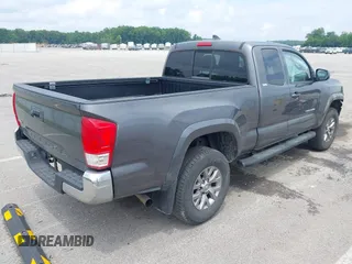 2017 Toyota Tacoma SR with VIN 5TFSX5EN9HX052395, listed as a IAAI auction lot 42290149 with 140,655 mi miles and . Bid and sale history available at DreamBid. Image 4.
