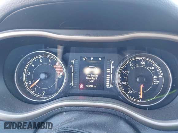 2016 Jeep Cherokee Latitude с VIN 1C4PJMCS0GW311029, выставлен на аукционе IAAI как лот 41669740 с пробегом 126 799 миль миль и . История ставок и продаж доступна на DreamBid. Изображение 7.