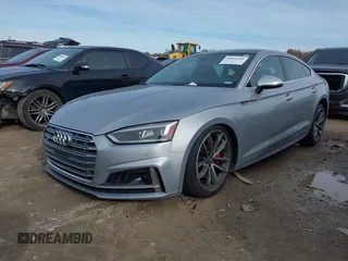 2019 Audi S5 Sportback Prestige z VIN WAUC4CF55KA011706, wystawiony jako IAAI lot #40804401 z przebiegiem 103 817 mil mil oraz . Historia ofert i sprzedaży dostępna na DreamBid. Obrazek 17.
