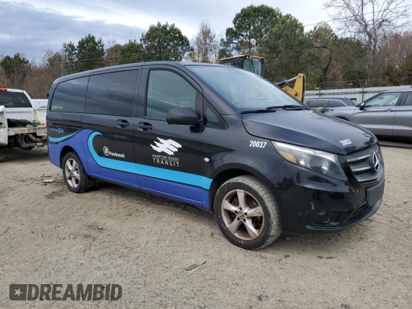 2020 Mercedes-Benz Metris with VIN W1WV0FEY6L3686351, listed as a Copart auction lot 82871044 with 96,538 mi miles and Clean Title. Bid and sale history available at DreamBid. Image 4.