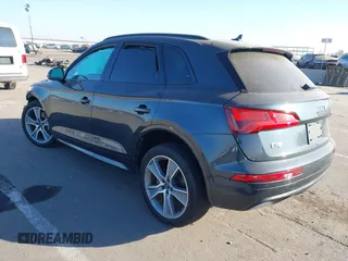 2019 Audi Q5 Premium Plus with VIN WA1BNAFYXK2035899, listed as a IAAI auction lot 41086068 with 26,529 mi miles. Bid and sale history available at carsss.com. Image 3.