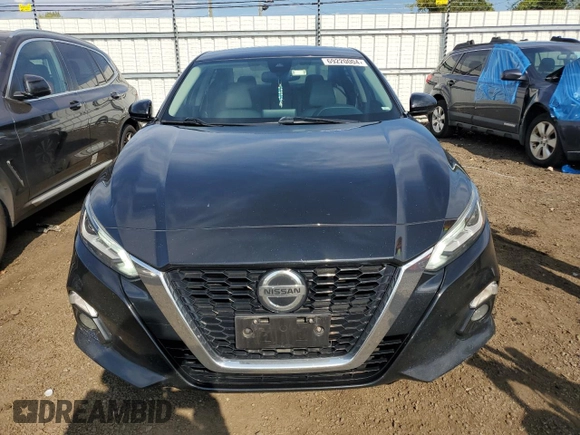 2019 Nissan Altima SL with VIN 1N4BL4EW5KC212582, listed as a Copart auction lot 69220004 with 99,472 mi miles and Salvage Title. Bid and sale history available at DreamBid. Image 5.