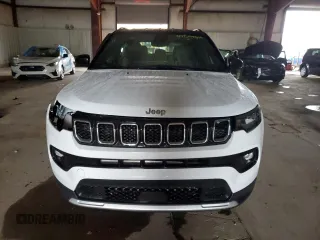 2024 Jeep Compass Limited z VIN 3C4NJDCN7RT593129, wystawiony jako Copart lot #57845515 z przebiegiem 11 086 mil mil oraz Szkoda całkowita • Salvage title. Historia ofert i sprzedaży dostępna na DreamBid. Obrazek 5.