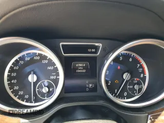 2015 Mercedes-Benz GL-Class GL 450 with VIN 4JGDF6EE1FA562088, listed as a Copart auction lot 58736934 with 104,550 mi miles and Salvage Title. Bid and sale history available at carsss.com. Image 9.