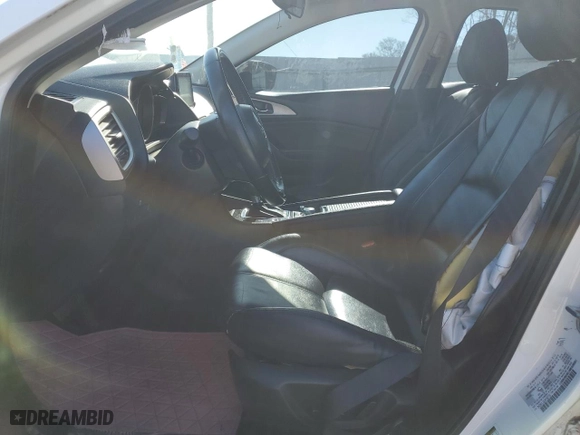 2018 Mazda Mazda3 5-Door Touring with VIN 3MZBN1L32JM192779, listed as a Copart auction lot 49583785 with 0 mi miles and Salvage Title. Bid and sale history available at carsss.com. Image 7.