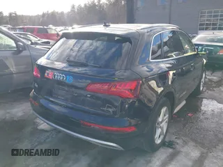 2019 Audi Q5 Premium with VIN WA1ANAFYXK2098173, listed as a IAAI auction lot 41675450 with 37,347 mi miles and . Bid and sale history available at DreamBid. Image 4.