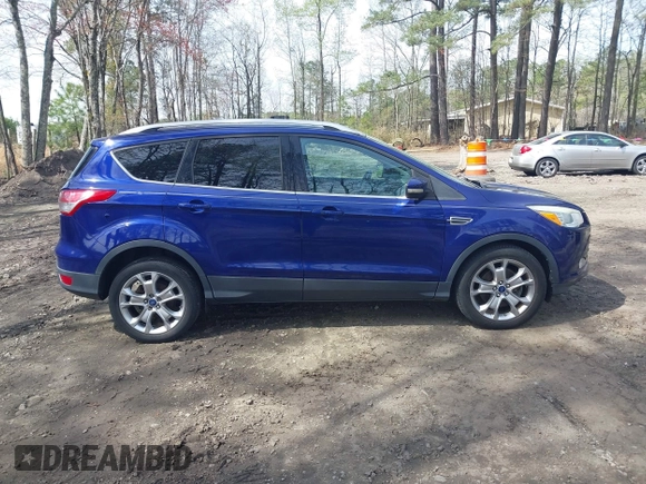 2014 Ford Escape Titanium with VIN 1FMCU9J94EUC38996, listed as a IAAI auction lot 41952267 with 211,375 mi miles. Bid and sale history available at carsss.com. Image 13.