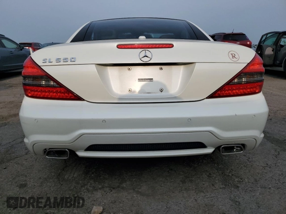 2009 Mercedes-Benz SL 550 с VIN WDBSK71F99F156772, выставлен на аукционе Copart как лот 59797315 с пробегом 88 390 миль миль и Списание • Salvage title. История ставок и продаж доступна на DreamBid. Изображение 6.