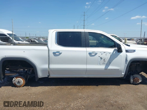 2021 GMC Sierra 1500 SLT z VIN 3GTU9DED2MG439731, wystawiony jako IAAI lot #42014277 z przebiegiem Nie podano mil oraz . Historia ofert i sprzedaży dostępna na DreamBid. Obrazek 12.