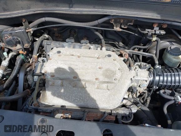 2007 Honda Pilot LX with VIN 5FNYF28117B044692, listed as a IAAI auction lot 42081205 with 173,744 mi miles and . Bid and sale history available at DreamBid. Image 10.