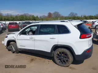 2015 Jeep Cherokee Latitude с VIN 1C4PJMCB8FW603123, выставлен на аукционе IAAI как лот 42086067 с пробегом 173 775 миль миль и . История ставок и продаж доступна на DreamBid. Изображение 6.