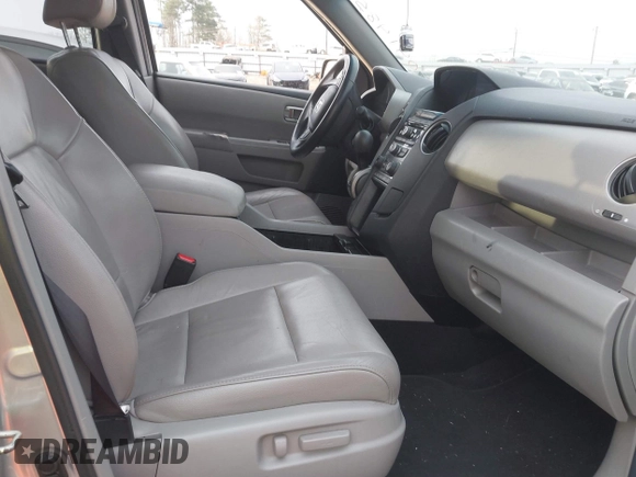 2012 Honda Pilot EX-L with VIN 5FNYF3H5XCB041485, listed as a IAAI auction lot 41796722 with 162,091 mi miles. Bid and sale history available at carsss.com. Image 5.
