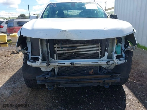 2018 Chevrolet Colorado 4WD Work Truck with VIN 1GCGTBEN0J1216173, listed as a IAAI auction lot 41788805 with 216,820 mi miles. Bid and sale history available at carsss.com. Image 6.