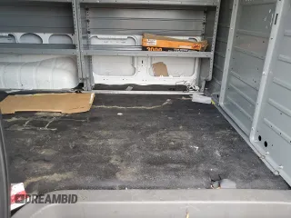 2013 Nissan NV S z VIN 1N6BF0KL6DN113326, wystawiony jako Copart lot #59023175 z przebiegiem 75 032 mil mil oraz Czysty tytuł • Clean title. Historia ofert i sprzedaży dostępna na DreamBid. Obrazek 11.