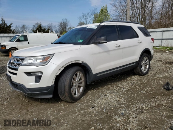2018 Ford Explorer XLT z VIN 1FM5K8D88JGA61972, wystawiony jako Copart lot #52791995 z przebiegiem 73 648 mil mil oraz Szkoda całkowita • Salvage title. Historia ofert i sprzedaży dostępna na DreamBid. Obrazek 1.
