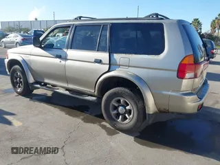 1999 Mitsubishi Montero Sport XLS with VIN JA4LS31H3XP034040, listed as a IAAI auction lot 41533558 with 265,800 mi miles. Bid and sale history available at carsss.com. Image 3.