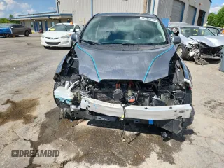 2017 Nissan LEAF SV with VIN 1N4BZ0CP1HC302162, listed as a Copart auction lot 62365315 with 60,281 mi miles and Salvage title. Bid and sale history available at DreamBid. Image 5.