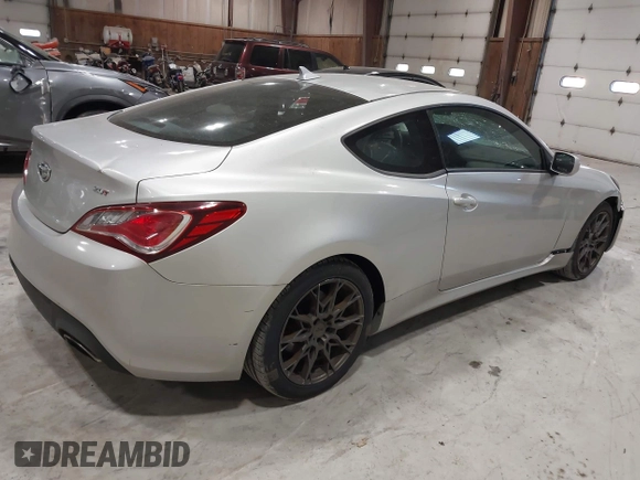 2013 Hyundai Genesis Coupe 2.0T with VIN KMHHT6KD0DU102941, listed as a IAAI auction lot 42280472 with 178,432 mi miles and . Bid and sale history available at DreamBid. Image 4.