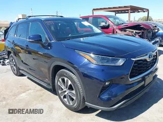 2021 Toyota Highlander Hybrid XLE with VIN 5TDHBRCH6MS516952, listed as a IAAI auction lot 42520919 with 58,098 mi miles and . Bid and sale history available at DreamBid. Image 1.