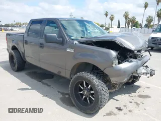 2005 Ford F-150 XLT with VIN 1FTPW12525KC03172, listed as a IAAI auction lot 42139841 with 125,258 mi miles. Bid and sale history available at carsss.com. Image 1.
