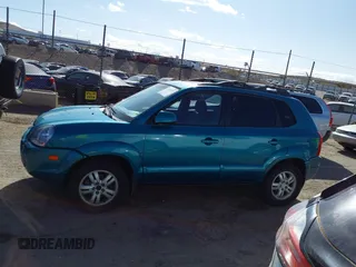2006 Hyundai Tucson GLS with VIN KM8JN12D86U437446, listed as a IAAI auction lot 41898719 with 216,247 mi miles. Bid and sale history available at carsss.com. Image 14.