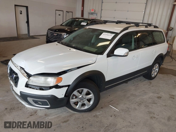 2008 Volvo XC70 с VIN YV4BZ982681005778, выставлен на аукционе IAAI как лот 42254211 с пробегом 123 609 миль миль и . История ставок и продаж доступна на DreamBid. Изображение 2.