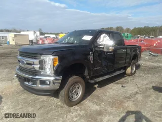 2017 Ford Super Duty F-250 SRW Lariat with VIN 1FT7W2BT4HEC54583, listed as a IAAI auction lot 41419192 with 125,863 mi miles. Bid and sale history available at carsss.com. Image 17.