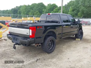 2019 Ford F-250 XL with VIN 1FT7W2BT3KED98410, listed as a IAAI auction lot 42166835 with 187,659 mi miles and . Bid and sale history available at DreamBid. Image 4.