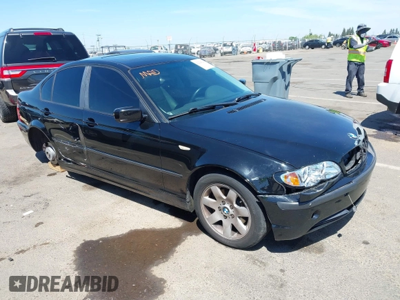 2002 BMW 3 Series 325i z VIN WBAEV33452KL77466, wystawiony jako IAAI lot #42224224 z przebiegiem 115 077 mil mil oraz . Historia ofert i sprzedaży dostępna na DreamBid. Obrazek 1.