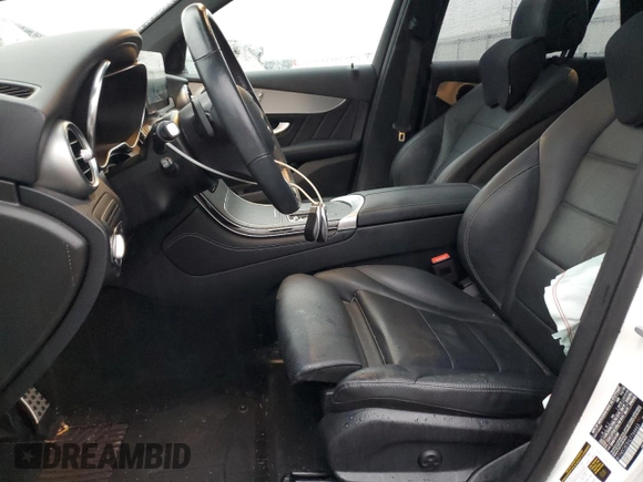 2020 Mercedes-Benz GLC 300 z VIN W1N0G8EBXLF764663, wystawiony jako Copart lot #86875684 z przebiegiem 42 438 mil mil oraz Szkoda całkowita • Salvage title. Historia ofert i sprzedaży dostępna na DreamBid. Obrazek 7.