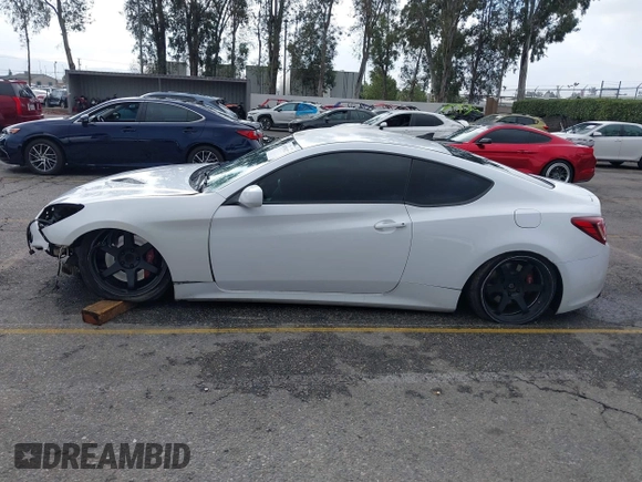 2014 Hyundai Genesis Coupe R-Spec z VIN KMHHT6KD3EU118357, wystawiony jako IAAI lot #40970527 z przebiegiem 94 174 mil mil oraz . Historia ofert i sprzedaży dostępna na DreamBid. Obrazek 15.