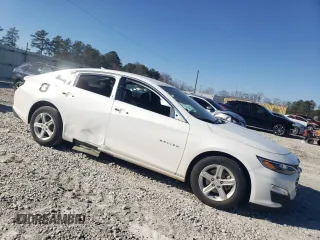 2024 Chevrolet Malibu LS with VIN 1G1ZC5ST4RF178726, listed as a Copart auction lot 47872525 with 20,588 mi miles and Salvage Title. Bid and sale history available at DreamBid. Image 4.