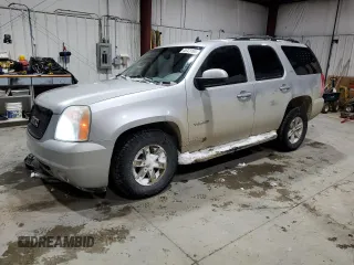 2011 GMC Yukon SLT z VIN 1GKS2CE05BR271281, wystawiony jako Copart lot #45723165 z przebiegiem 235 095 mil mil oraz Szkoda całkowita • Salvage title. Historia ofert i sprzedaży dostępna na DreamBid. Obrazek 1.