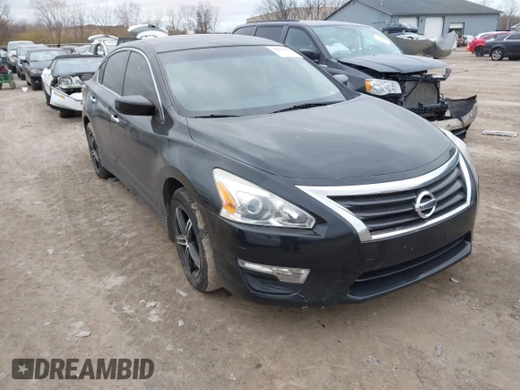 2014 Nissan Altima SV with VIN 1N4AL3AP8EN385266, listed as a IAAI auction lot 42050393 with 83,664 mi miles and . Bid and sale history available at carsss.com. Image 1.