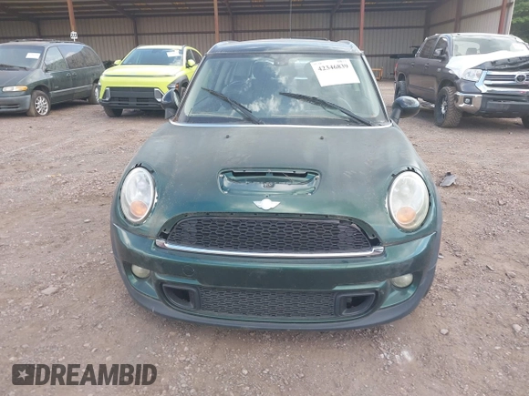 2011 MINI Clubman S z VIN WMWZG3C56BTY37202, wystawiony jako IAAI lot #42346839 z przebiegiem 112 391 mil mil oraz . Historia ofert i sprzedaży dostępna na DreamBid. Obrazek 6.