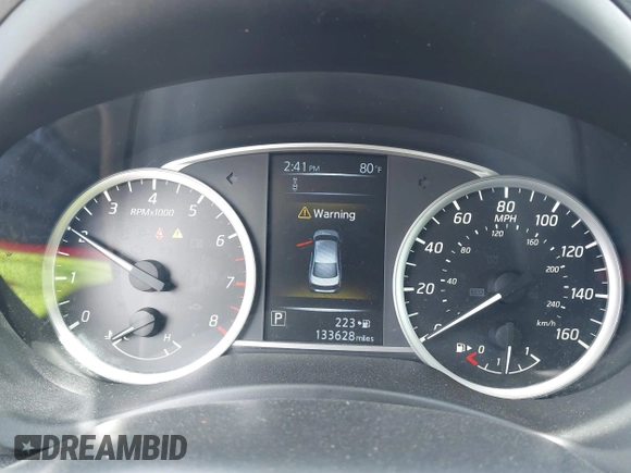 2018 Nissan Sentra SR with VIN 3N1AB7AP2JY234041, listed as a IAAI auction lot 42060438 with 133,628 mi miles and . Bid and sale history available at DreamBid. Image 7.