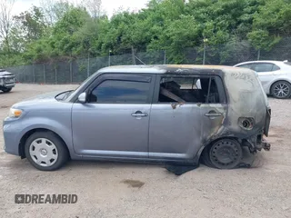 2012 Scion xB z VIN JTLZE4FE9CJ028904, wystawiony jako IAAI lot #42182504 z przebiegiem 40 mil mil oraz . Historia ofert i sprzedaży dostępna na DreamBid. Obrazek 15.