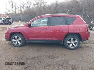 2016 Jeep Compass High Altitude Edition with VIN 1C4NJDEB1GD729471, listed as a IAAI auction lot 41616976 with 124,385 mi miles. Bid and sale history available at carsss.com. Image 15.
