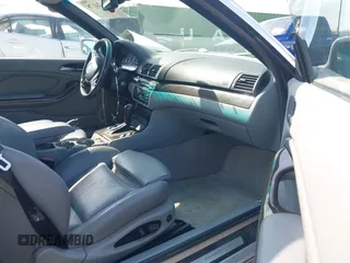2002 BMW 3 Series 330Ci with VIN WBABS53492JU92293, listed as a IAAI auction lot 42124178 with 202,711 mi miles and . Bid and sale history available at carsss.com. Image 5.